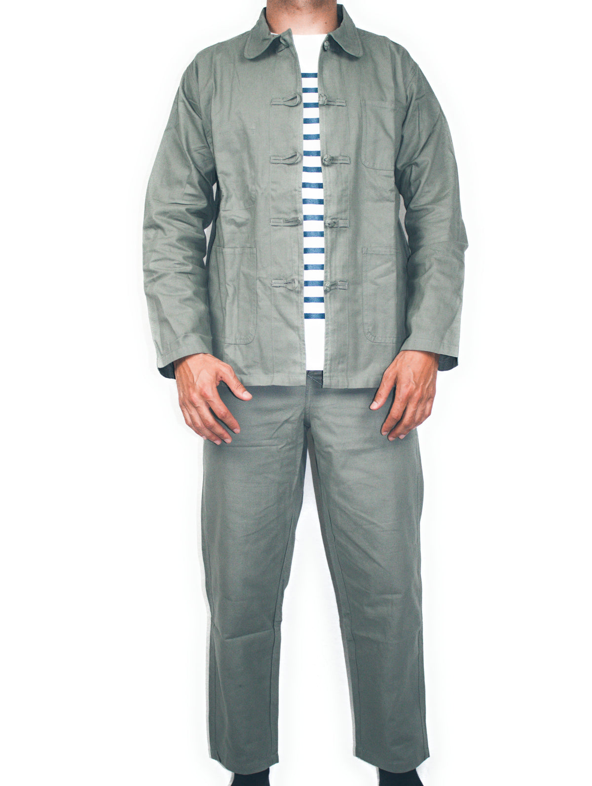 Ensemble bleu de travail chinois, style rétro et intemporel